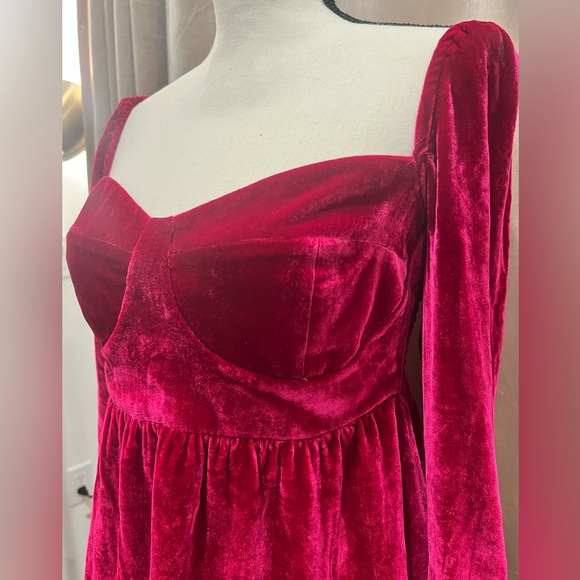 Reformation Mini Fuchsia Velvet Dress, NEW Sz M - Picture 2 of 6